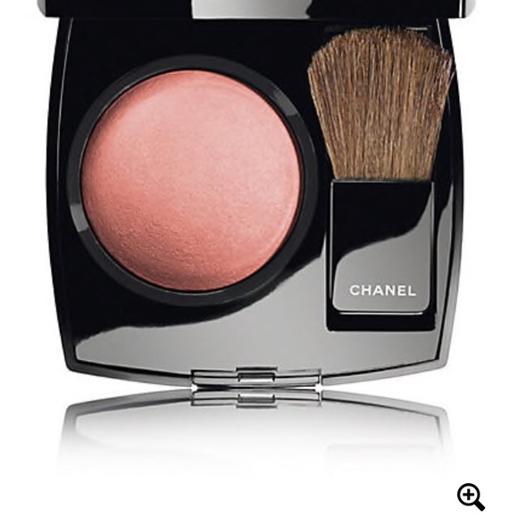 CHANEL Other - CHANEL blush - Rose Ecrin
